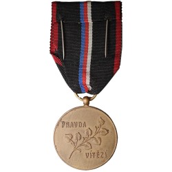 commemorative-medal-of-the-1st-czech-partisan-brigade-of-jan-zizka-of-trocnov